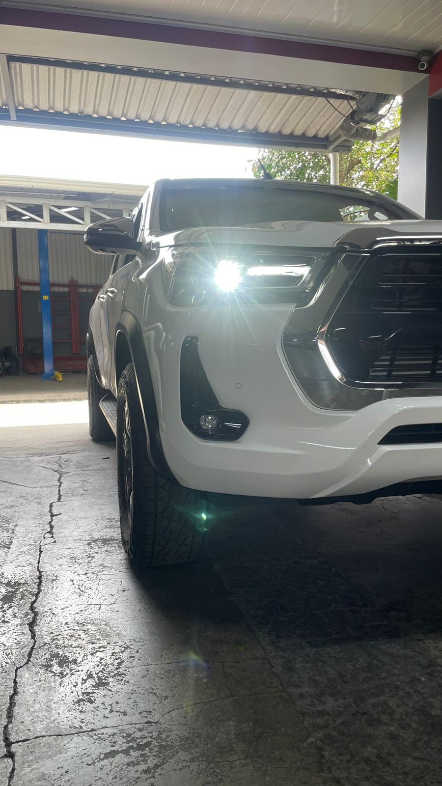 Fender flare super slim Toyota Hilux 2016-2025