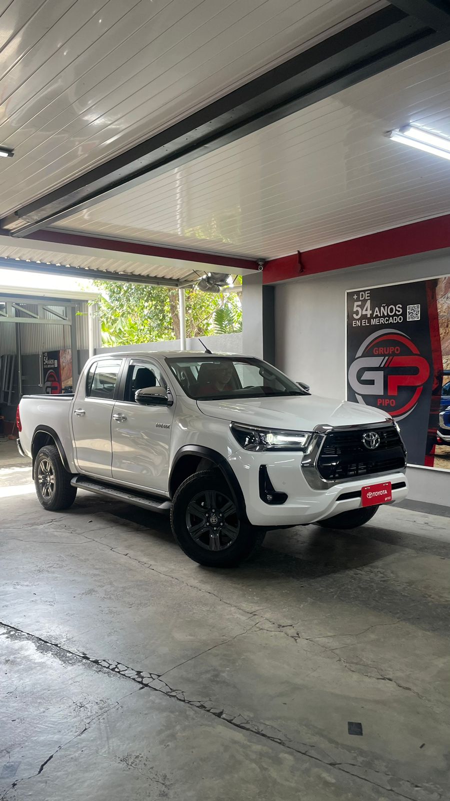 Fender flare super slim Toyota Hilux 2016-2025