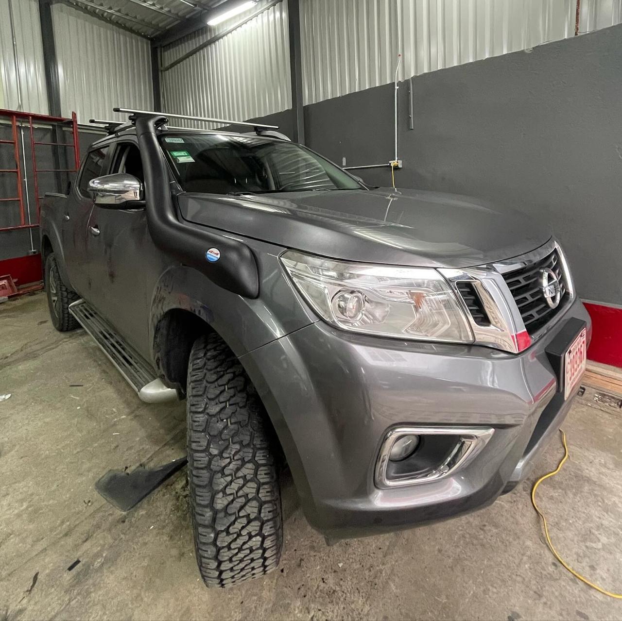 Snorkel tipo Rally Nissan NP300 2016+