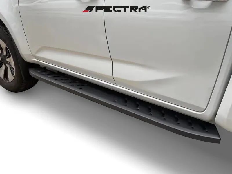 Estribo Shark SPECTRA NP300 2016+